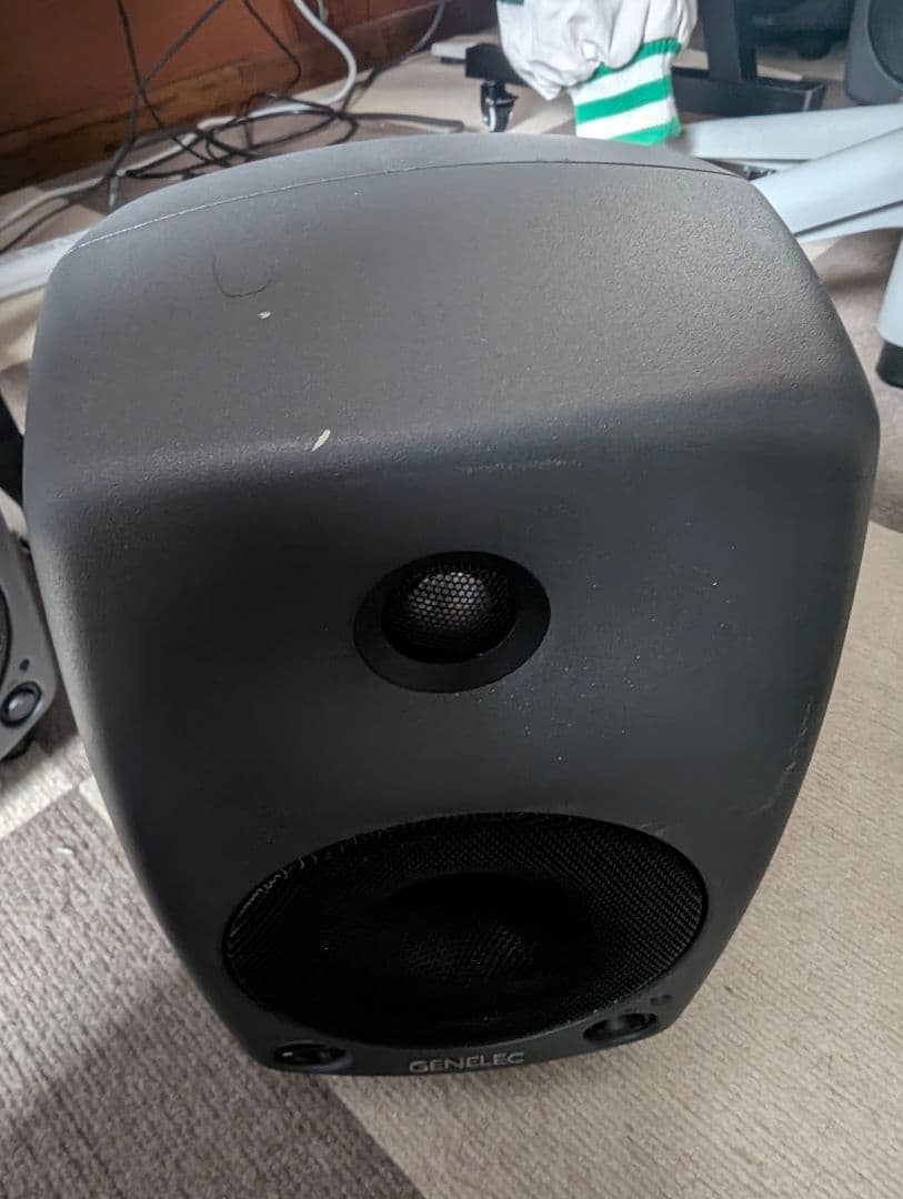 お買い得 GENELEC 8030A ペア モニタースピーカー 連番
