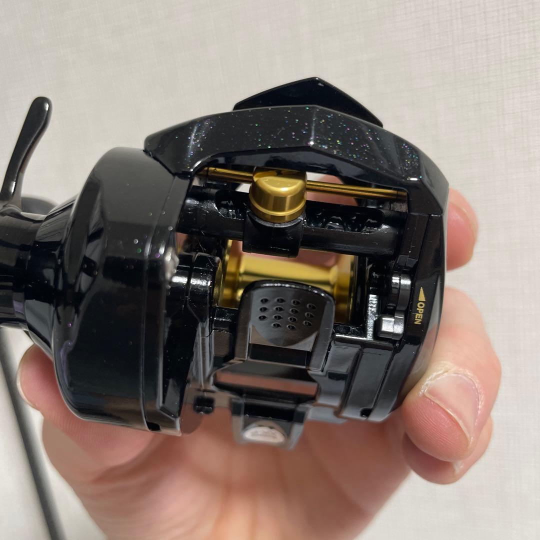 17バスワンXT150　ベイトリール　バスライズ　メタニウム　アンタレス