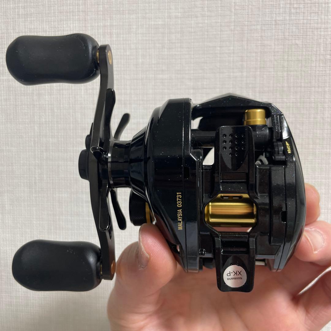 17バスワンXT150　ベイトリール　バスライズ　メタニウム　アンタレス