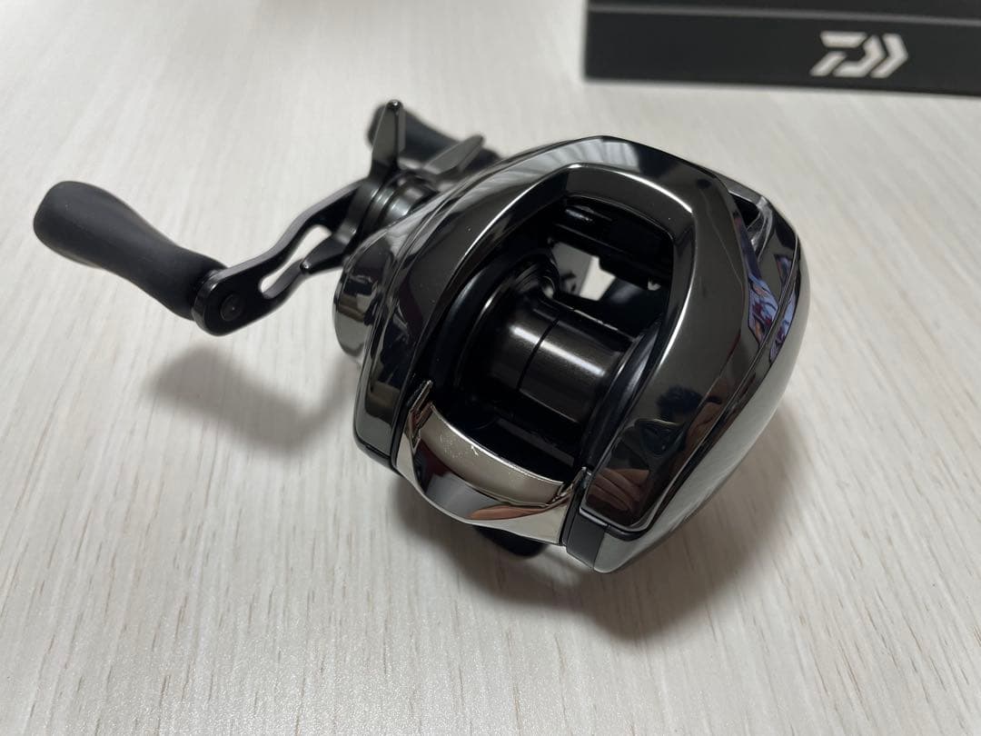 ダイワ 24スティーズ SV TW 100HL ②