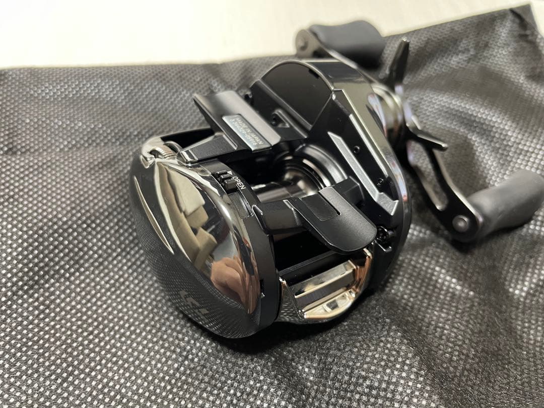 ダイワ 24スティーズ SV TW 100HL ②