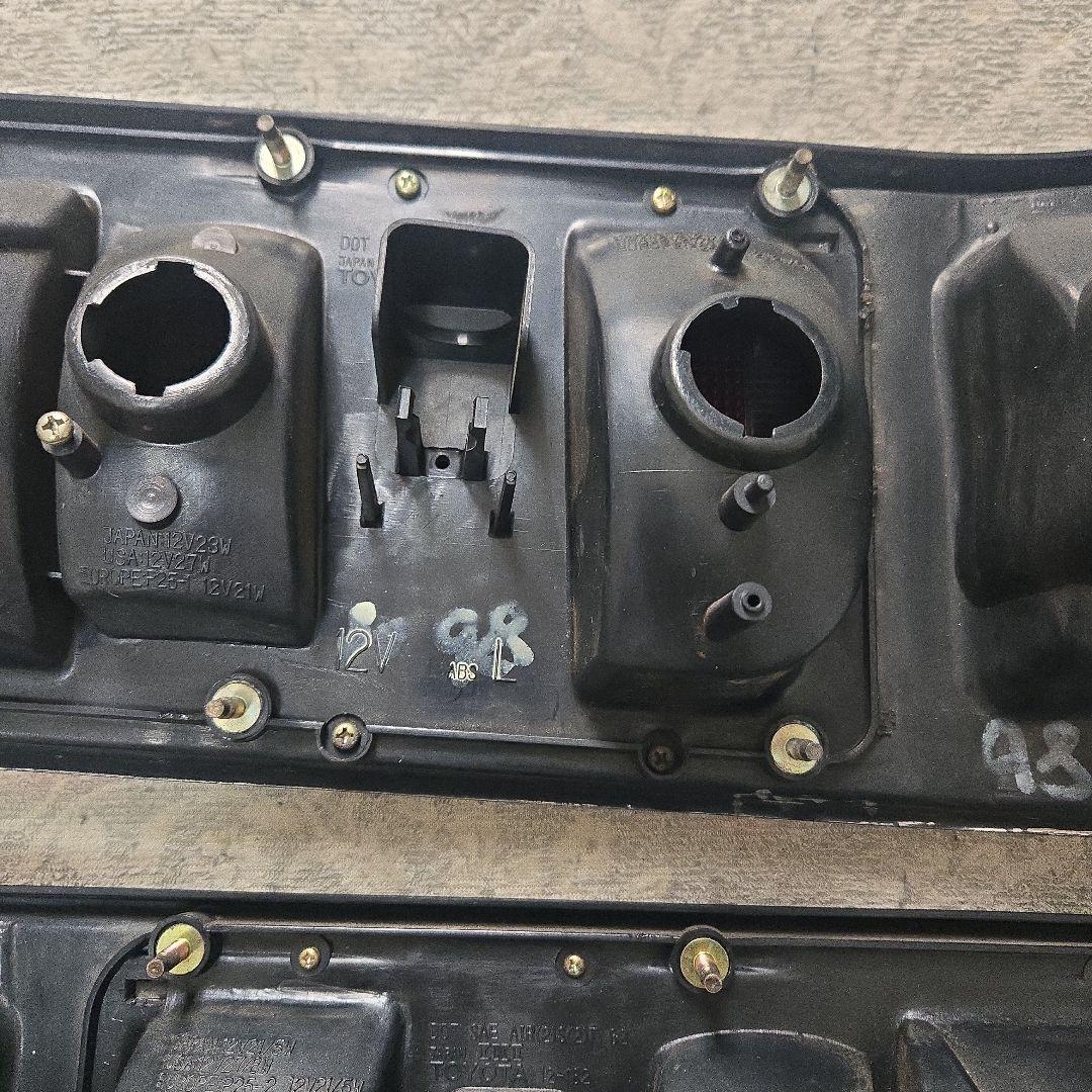 AE86テールランプ2個セット 値下げ交渉可