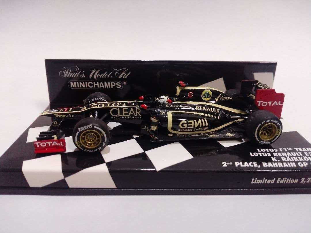 MINICHAMPS 1/43 ロータス E20 K. RAIKKONEN
