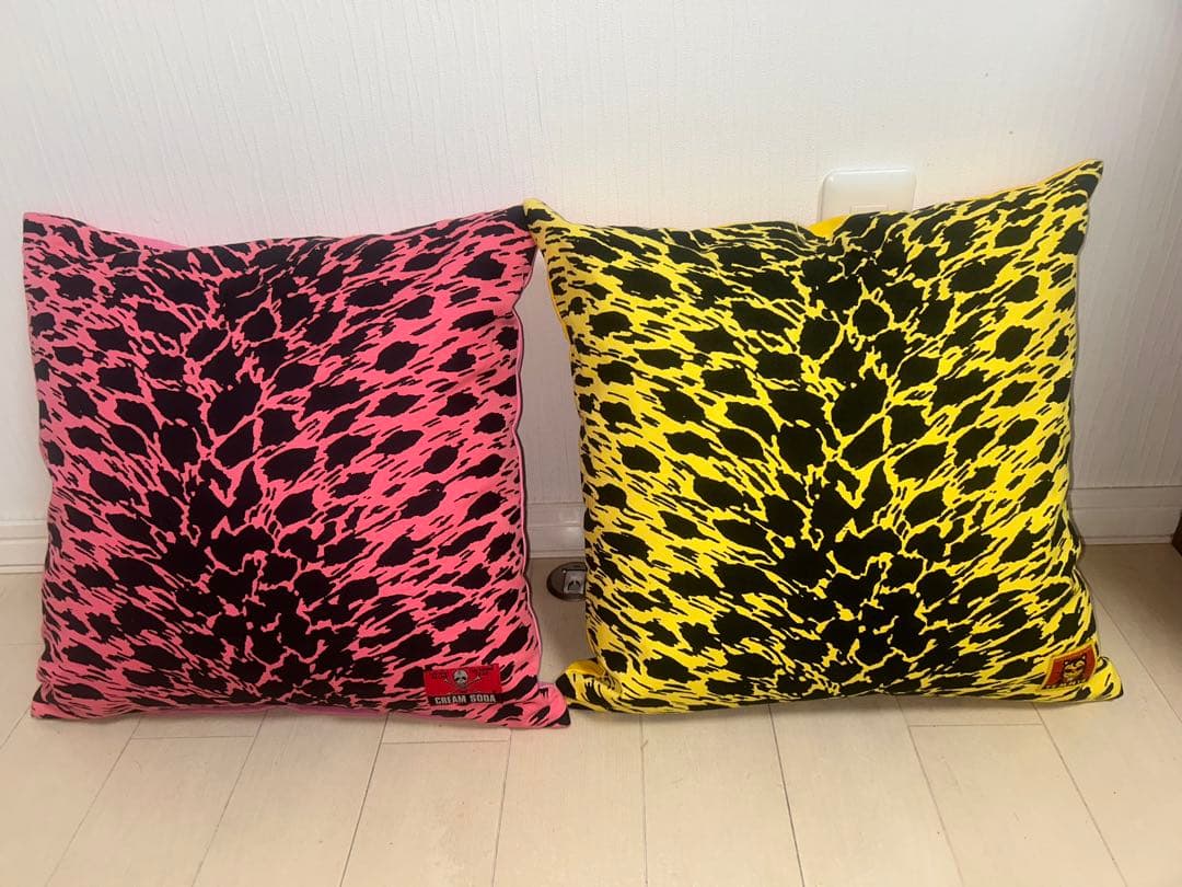 クリームソーダ ピンクドラゴン クッションカバー 【ティミー&ブラックキャッツ】