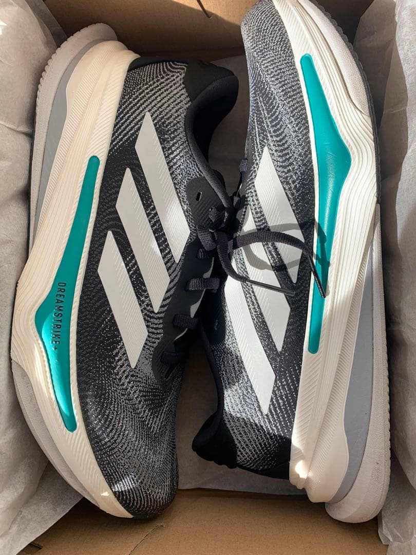 1回着用　アディダスSUPFR NOVA PRIMA2 サイズ27.5cm