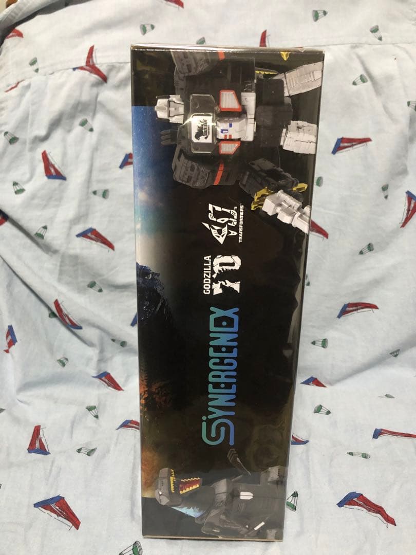 新品 未開封 タカラトミー トランスフォーマー メガトロン ゴジラ
