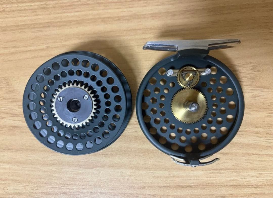 ORVIS 1995年　CFO 123 DISC フライリール