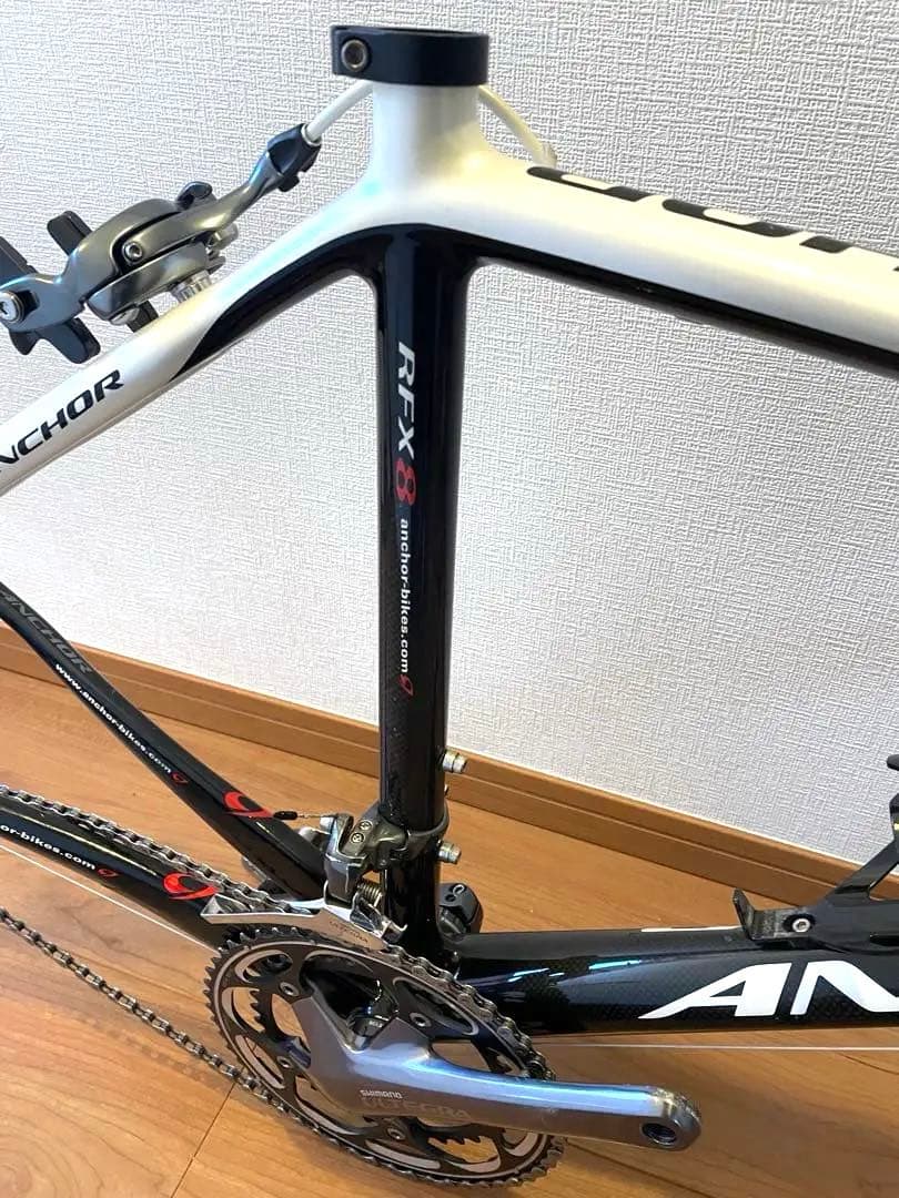 【譲渡証明書完備】ANCHOR RFX8 2010 48サイズ ※ホイール等なし