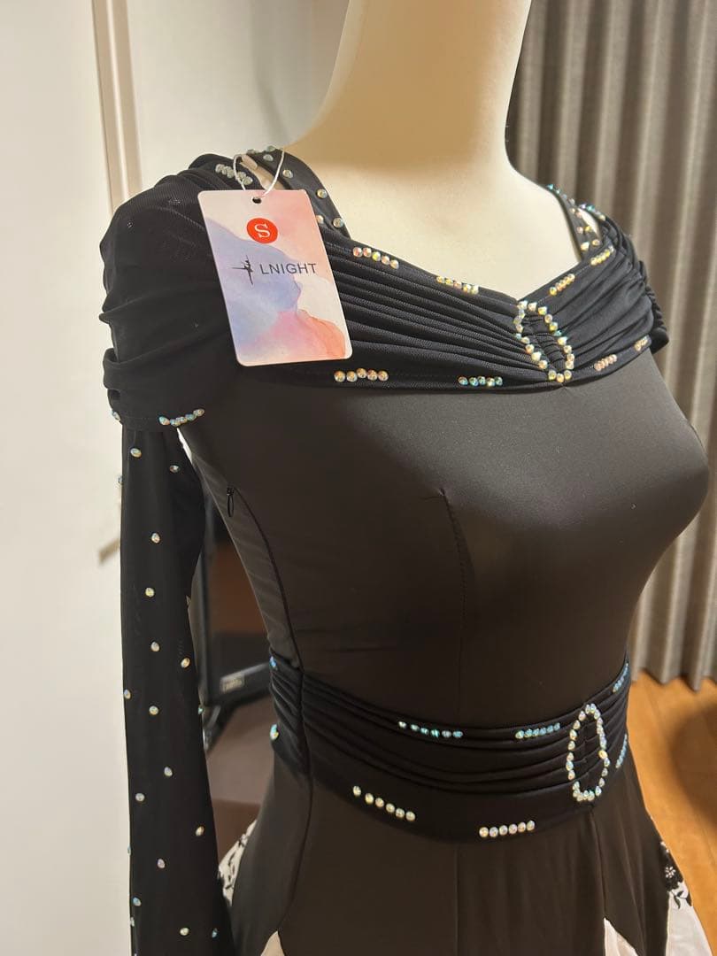 L-NIGHT 社交ダンス用ドレス Sサイズ　タグ付き