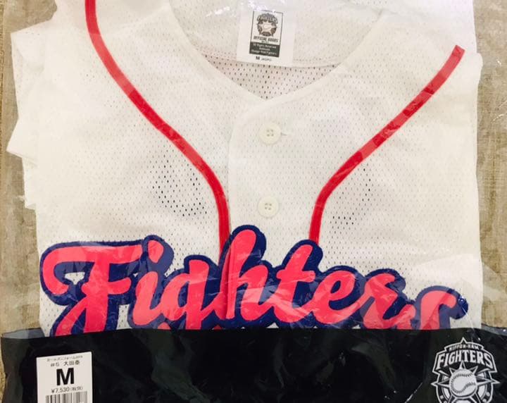 北海道日本ハムファイターズ ユニフォーム　大田泰示　直筆サイン
