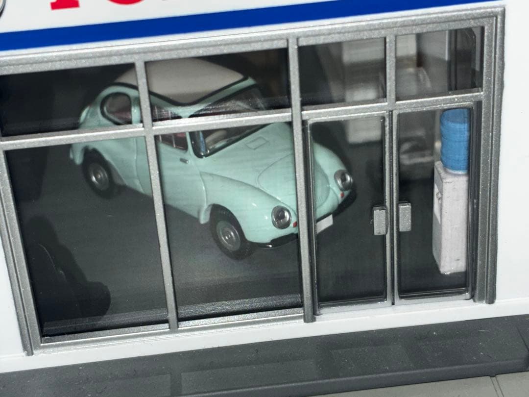 トミカラマ ヨコハマタイヤショップ　 ちょっと難あり‥車両付き中古！