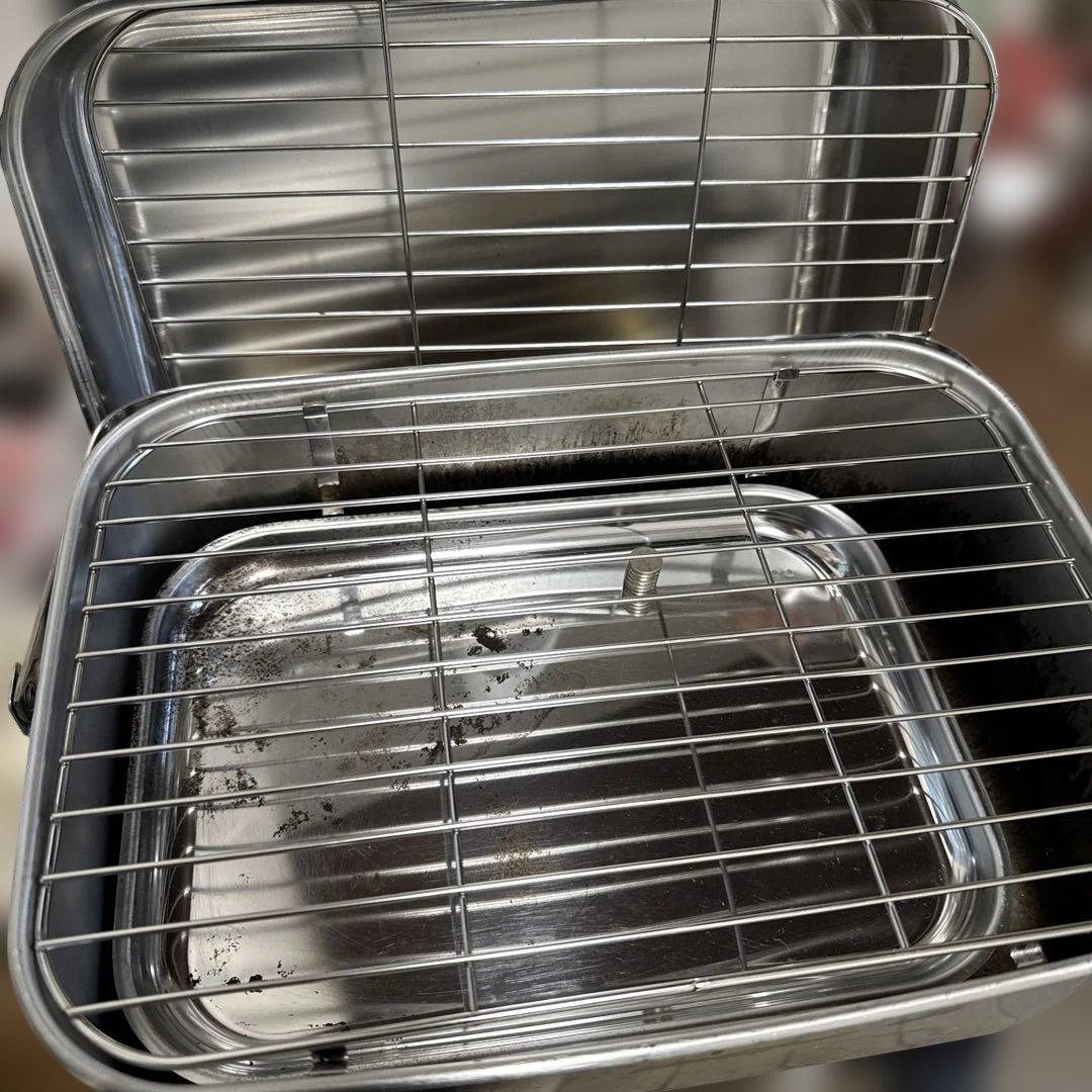 スノーピークpeakコンパクトスモーカー　燻製　ステンレス