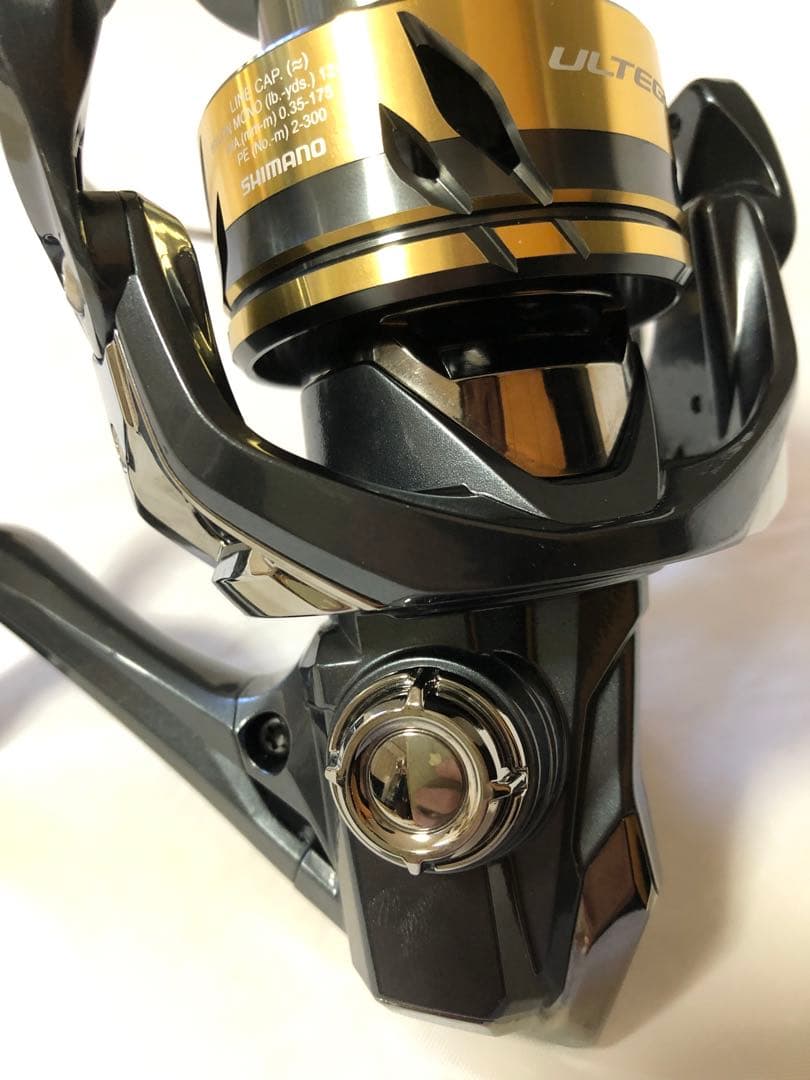 極美品　DAIWA ダイワ　25アルテグラ　C5000 XG スピニングリール
