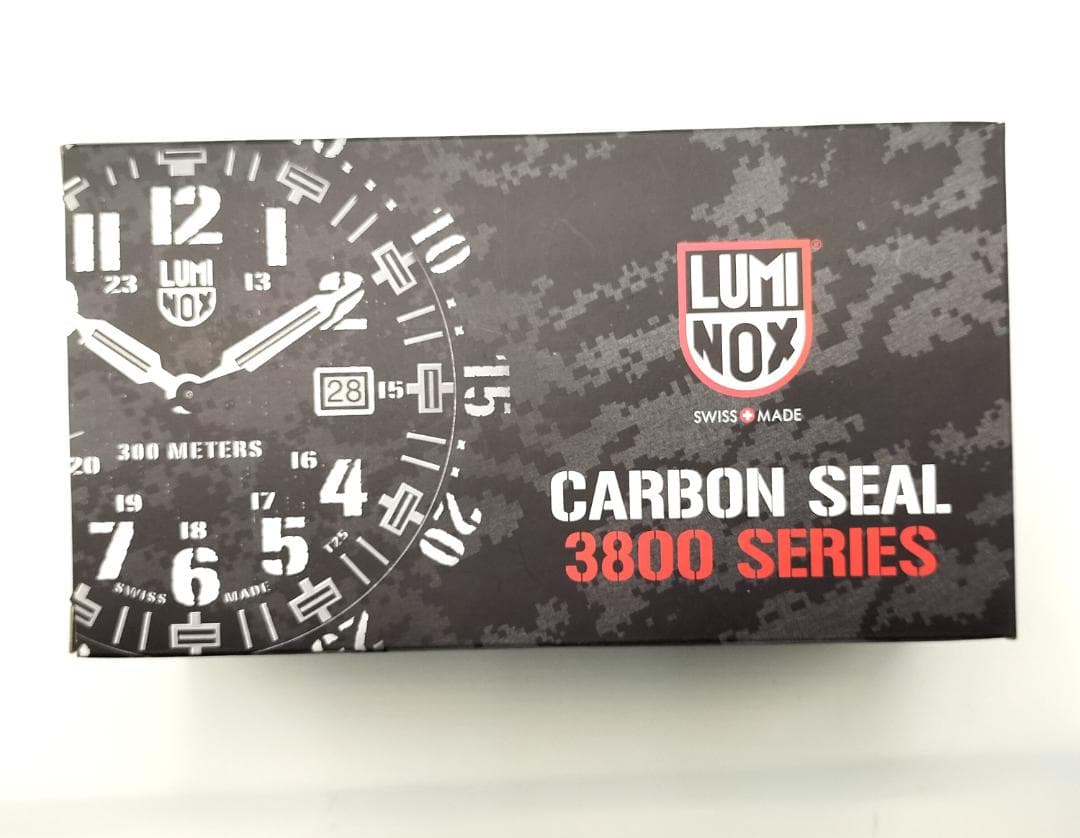 LUMINOX 8301 NAVY SEAL ミリタリーウォッチ 美品 箱付