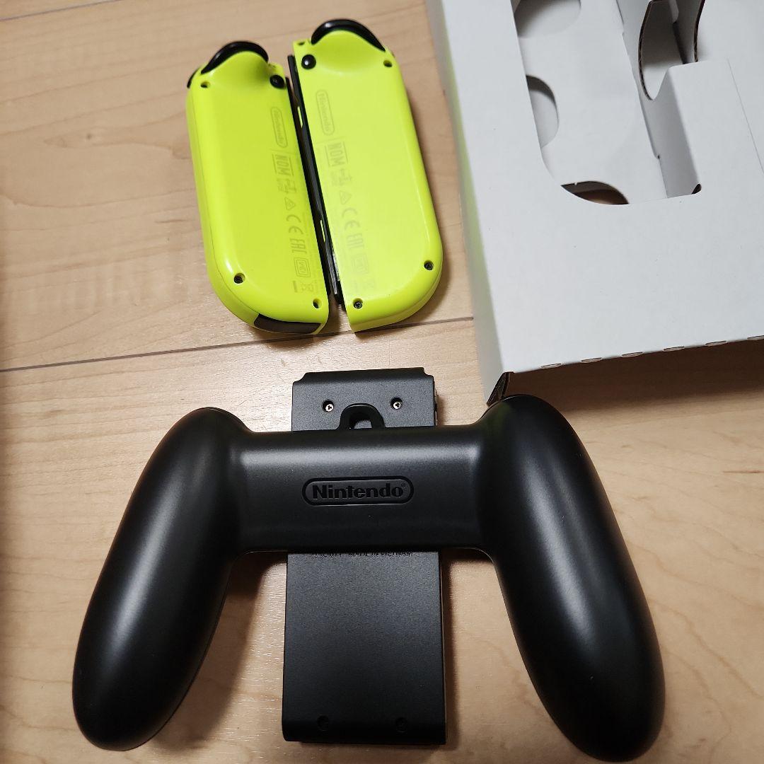 Nintendo Switch 本体 イエロー Joy-Con 完品　スイッチ