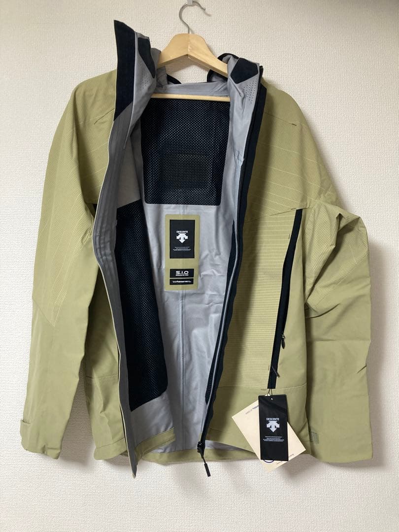 デサント スキーマテック シェル ジャケット　 アトモス限定　XO 新品