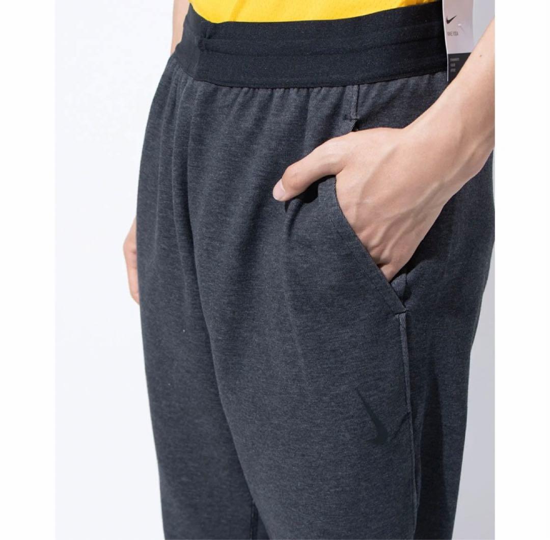 NIKE ナイキ  　ジョガーパンツ　ヨガパンツ　トレーニングパンツ