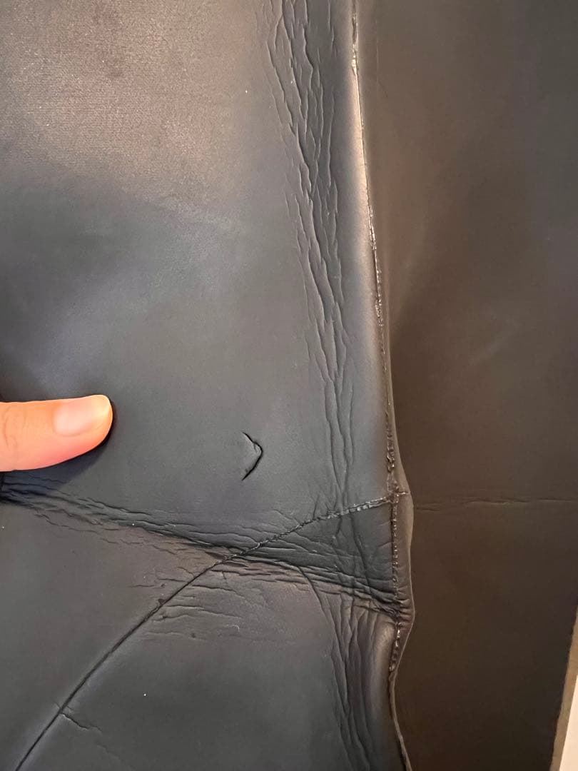 TRUDIVE フルスーツ ブラック/ゴールド