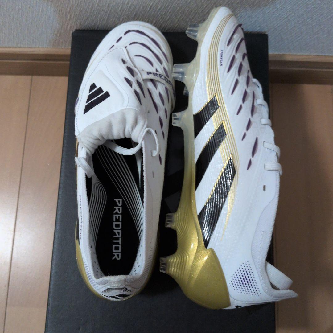 adidas Predator サッカーシューズホワイト/ゴールドサイズ22cm