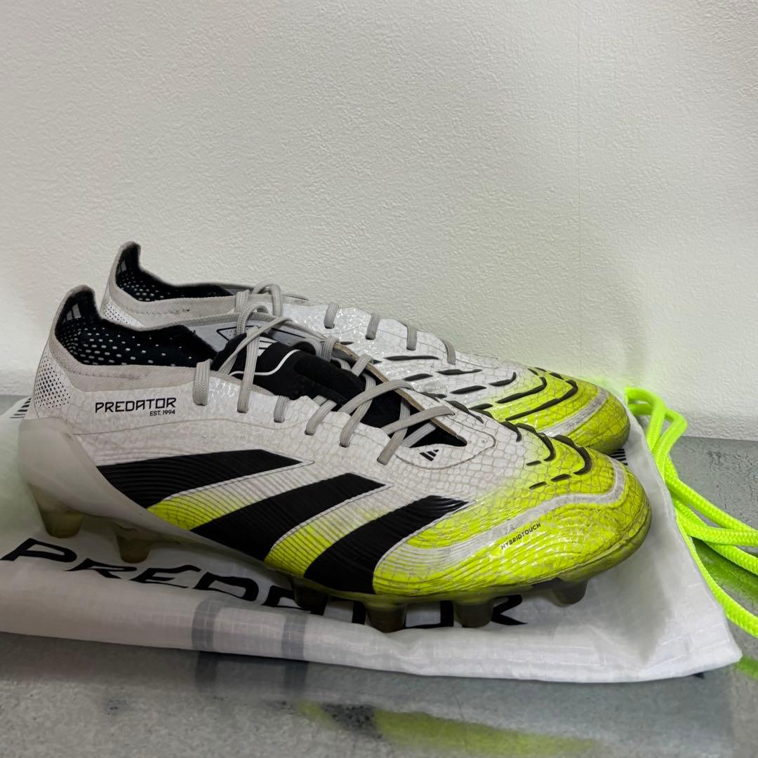 adidas プレデター　エリート