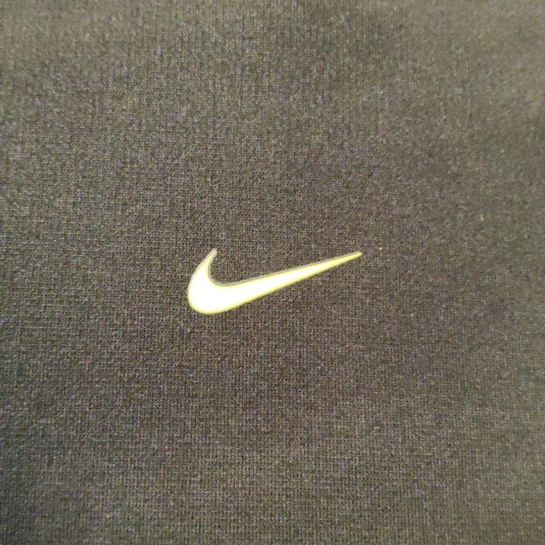 智です。　　Lサイズ 美品【NIKE】ナイキ長袖サーマパッド ストライク