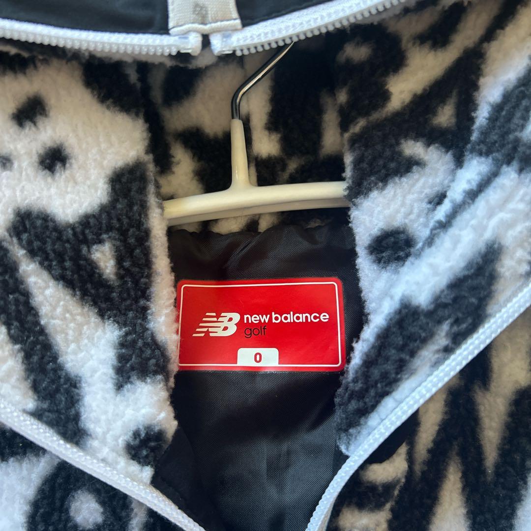 美品 ニューバランスゴルフ ボアフードベスト 0 モノトーン