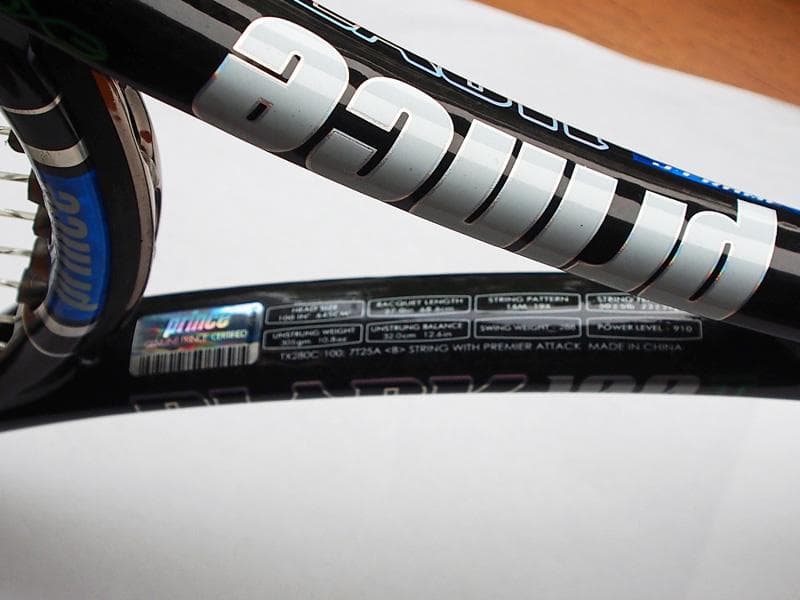 プリンステニスラケット Prince EXO3 Black 100T G1