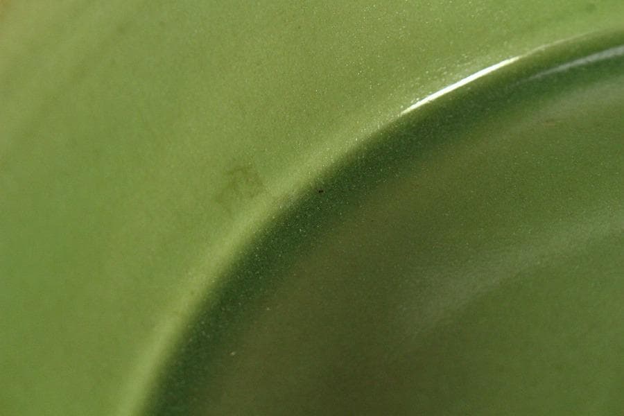 中国美術 青磁 刻模様 鋲縁 三足水盤(K-A856)