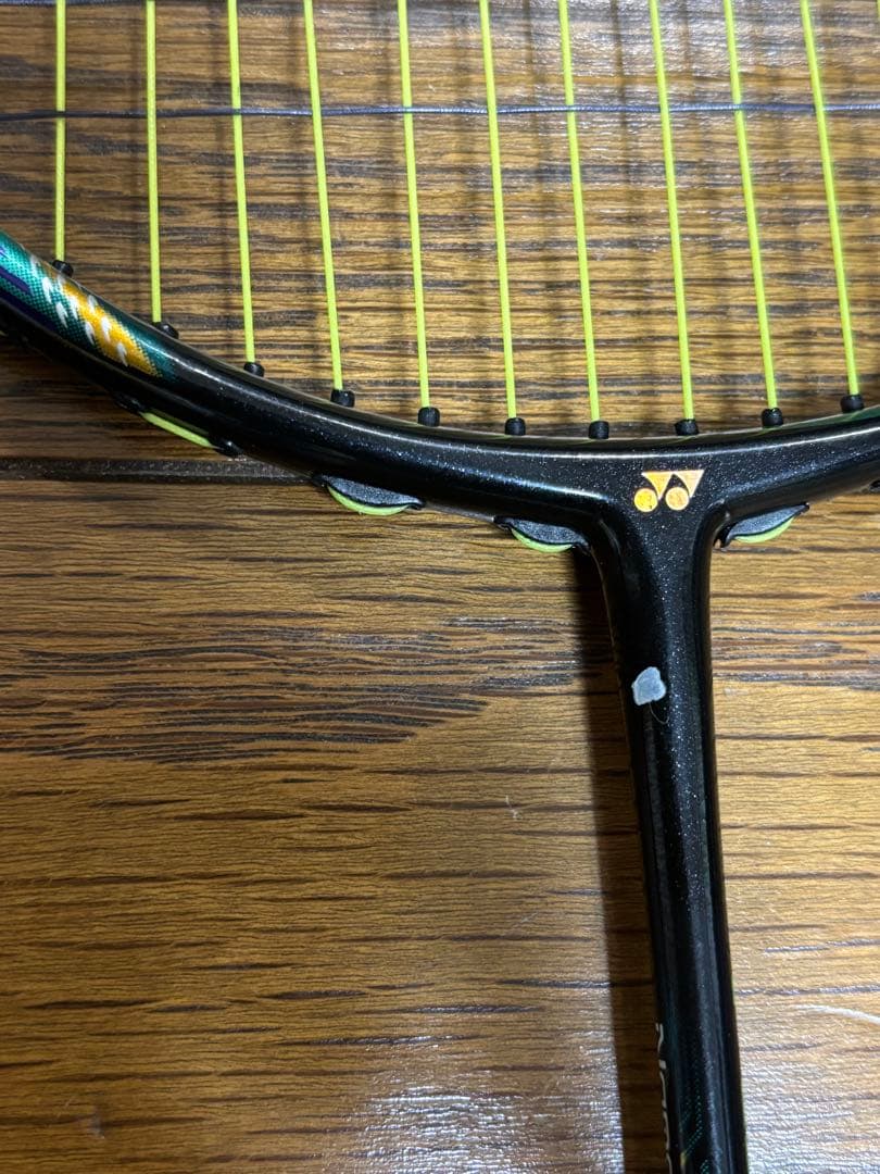 ゆ*ゆ様 YONEXアストロクス99 LCW リーチョンウェイモデル 4UG5