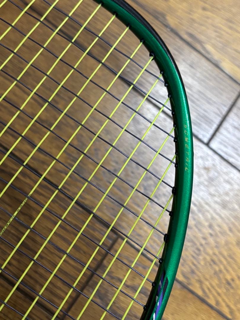 ゆ*ゆ様 YONEXアストロクス99 LCW リーチョンウェイモデル 4UG5