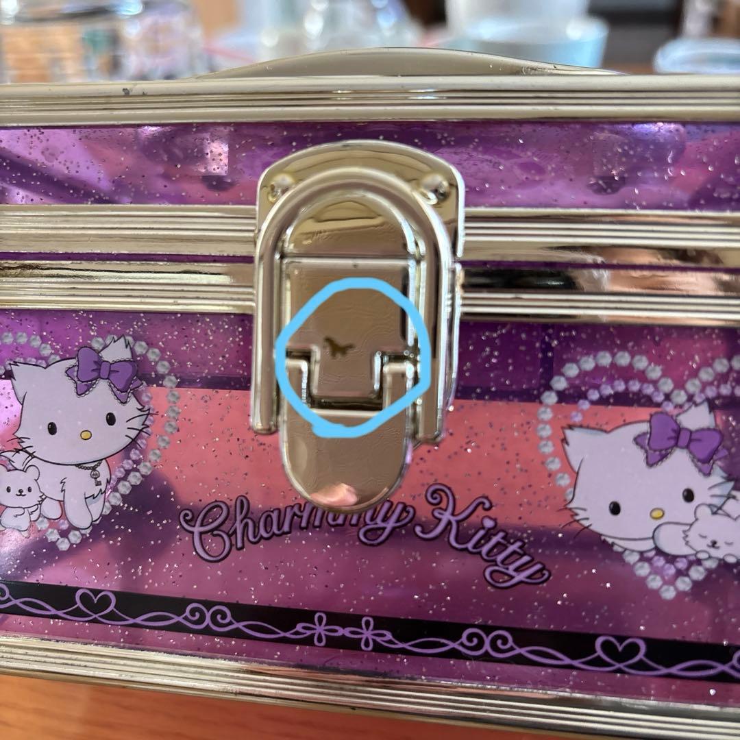 n*）様 チャーミーキティ✨️ アクセサリーケース 紫 グリッター小物入れ レト