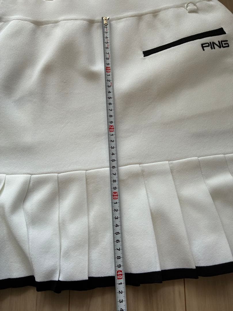 ピン　モックネック ニットスカート