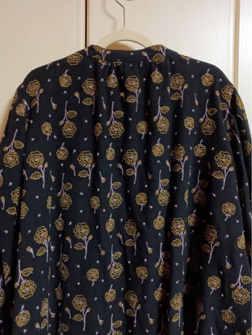 ツハルバイサマンサモスモス　ローズ柄総刺繍コート　2024年AW新品未使用