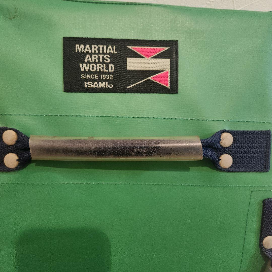ISAMI グリーン キックミット