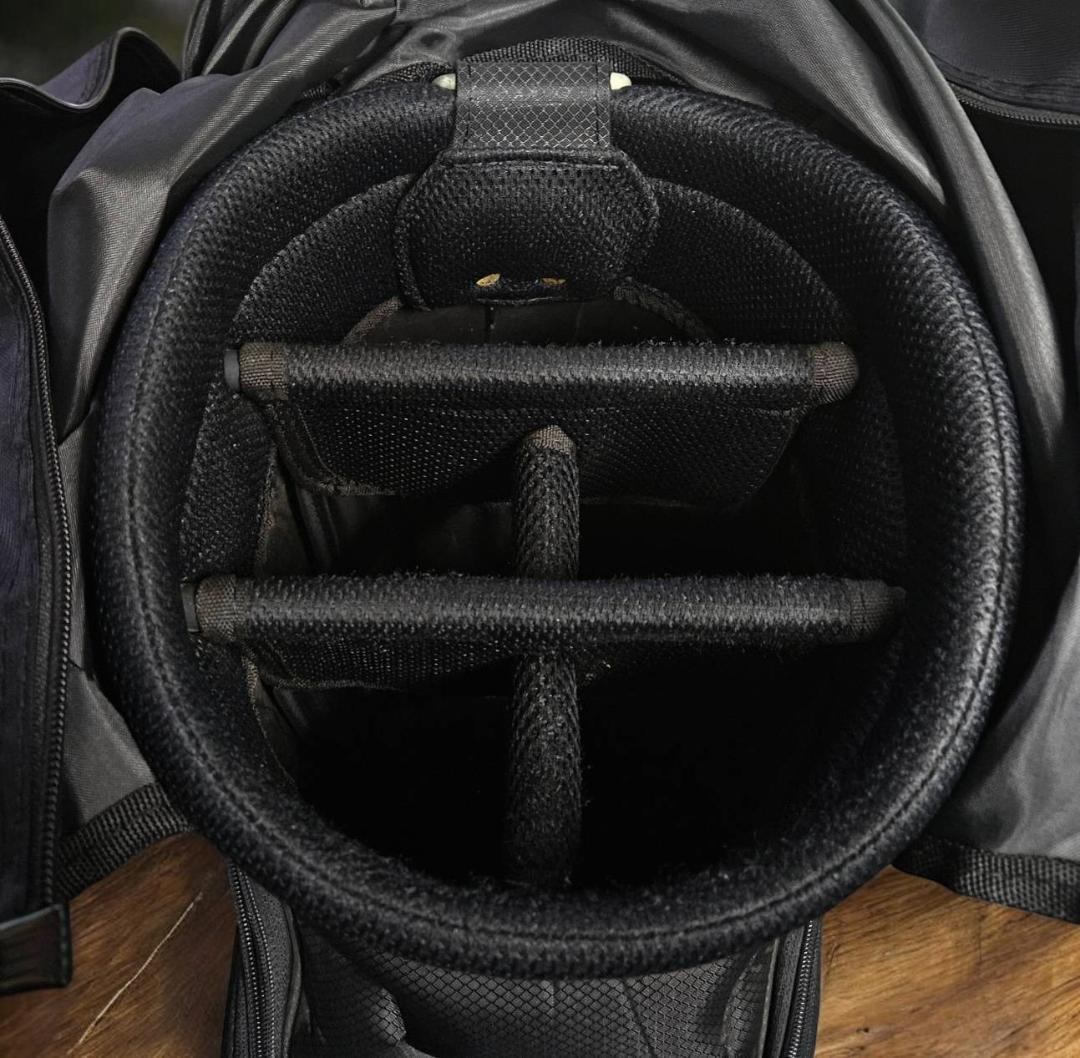 送料無料/美品　TIGORA ゴルフバッグBLACKｘRED