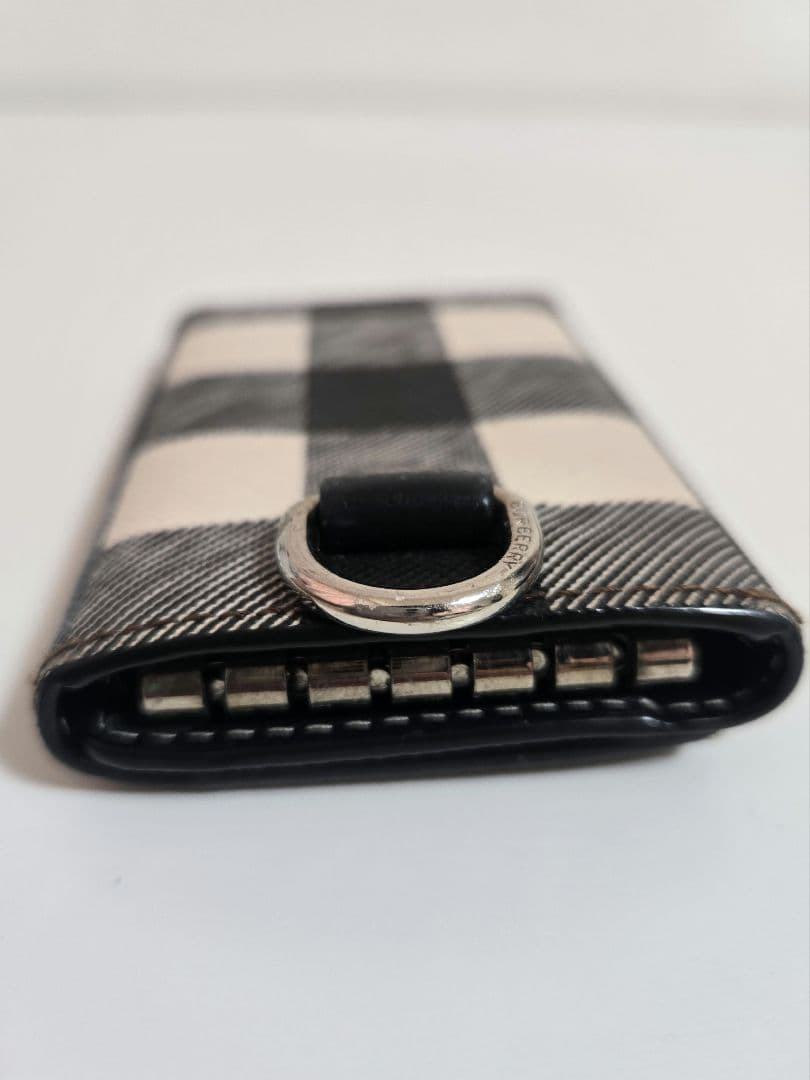 週末限定価格​【美品/希少デザイン】バーバリーキーケース リバーシブル風
