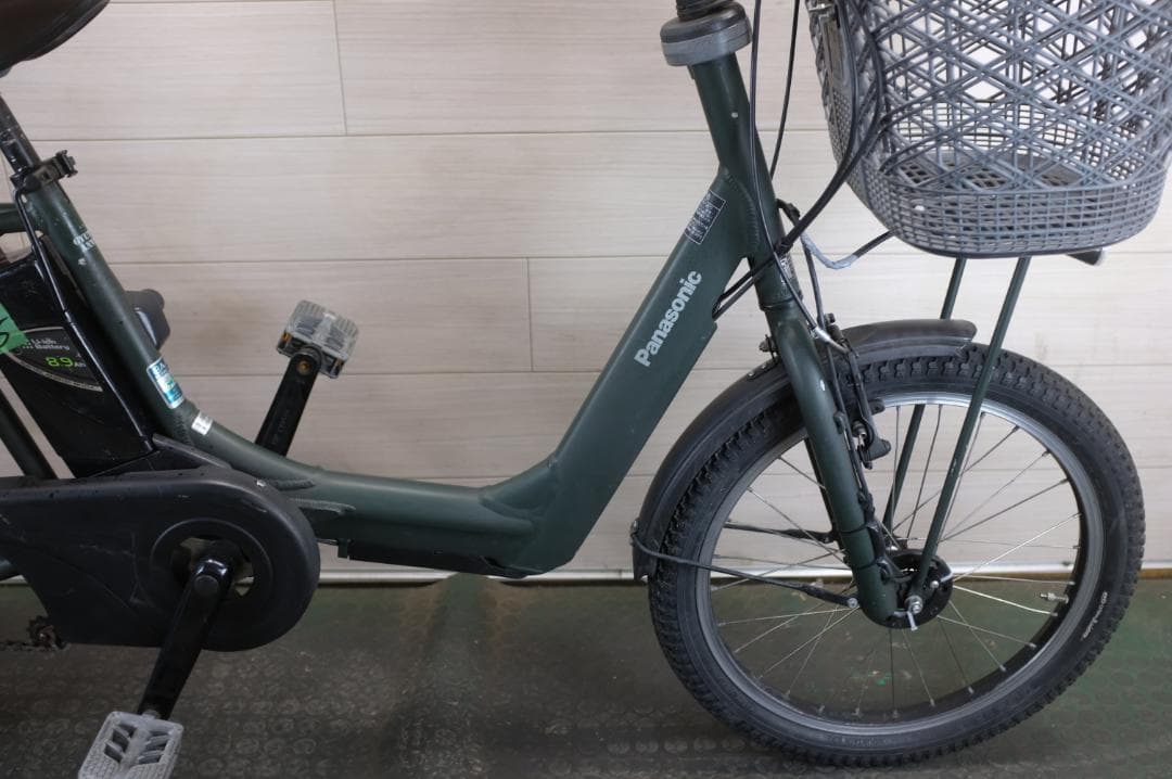 電動自転車 パナソニックアニーズ　 20インチ 3段 8.9Ah　充電器有