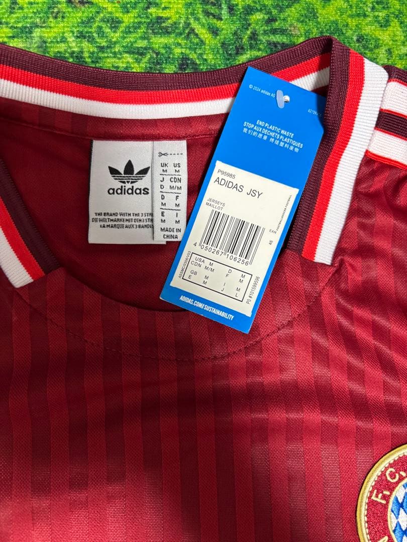 【新品未使用】バイエルンミュンヘン　サッカーユニフォーム　オールドアディダス