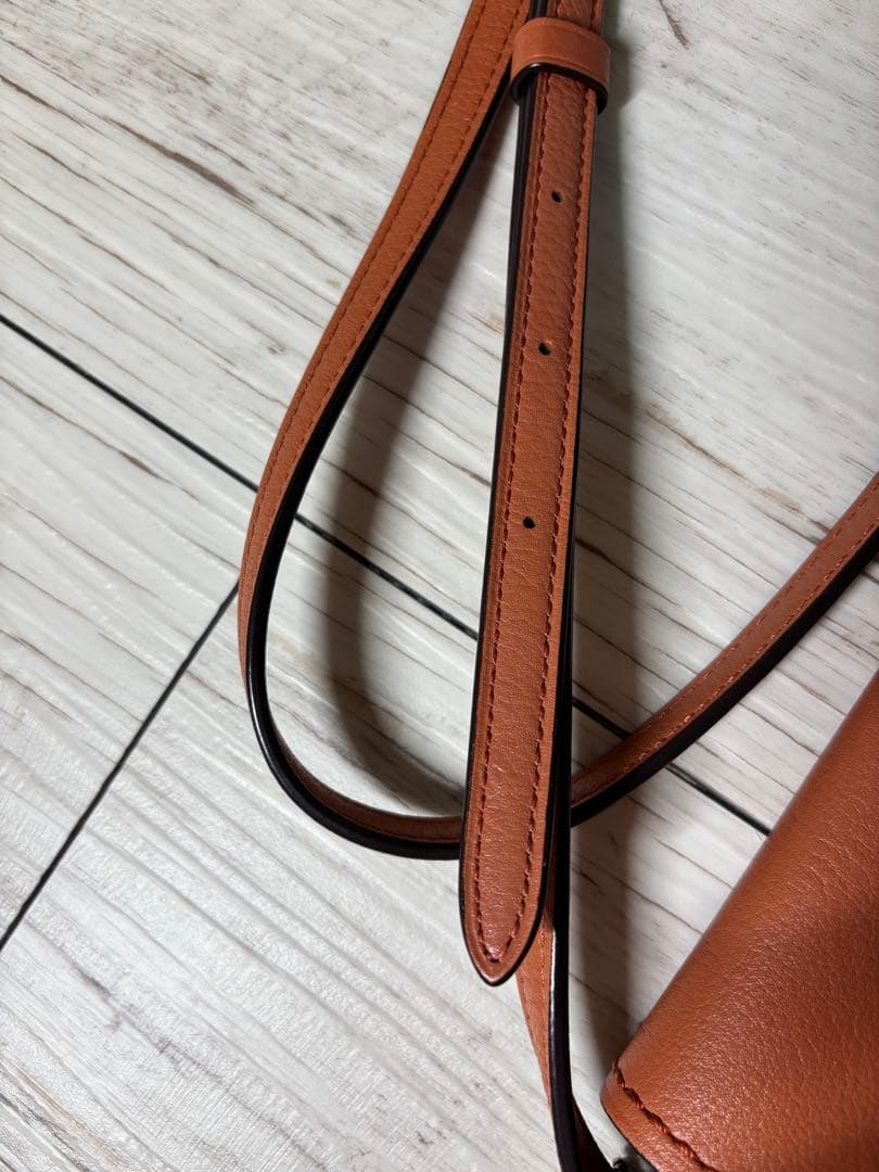 coachブラウンレザーショルダーバッグ