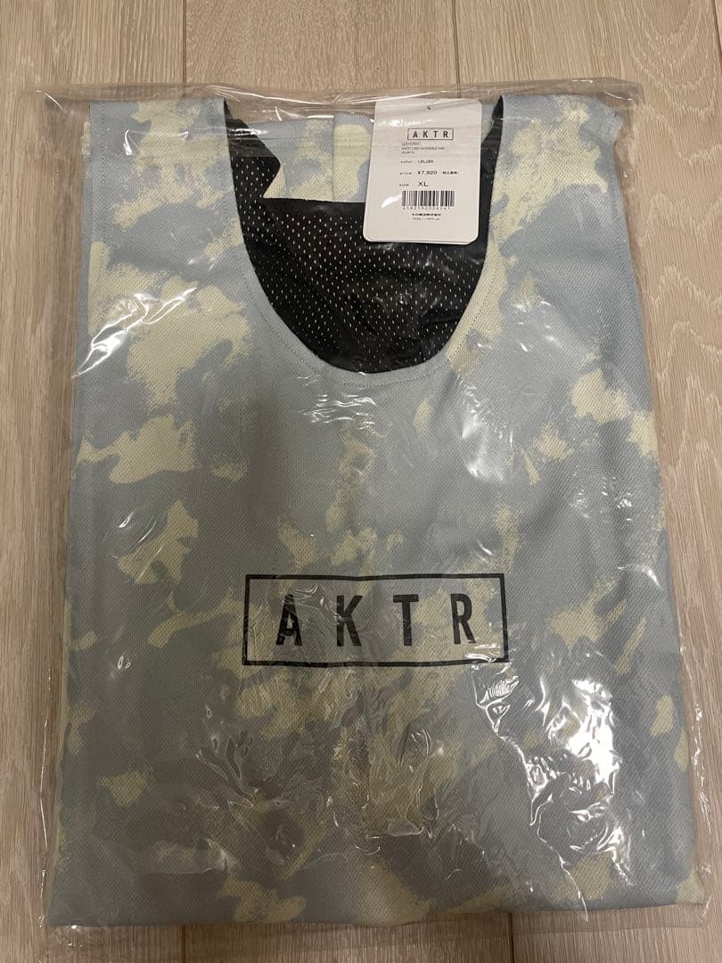 AKTR グレー・ホワイト迷彩 タンクトップ