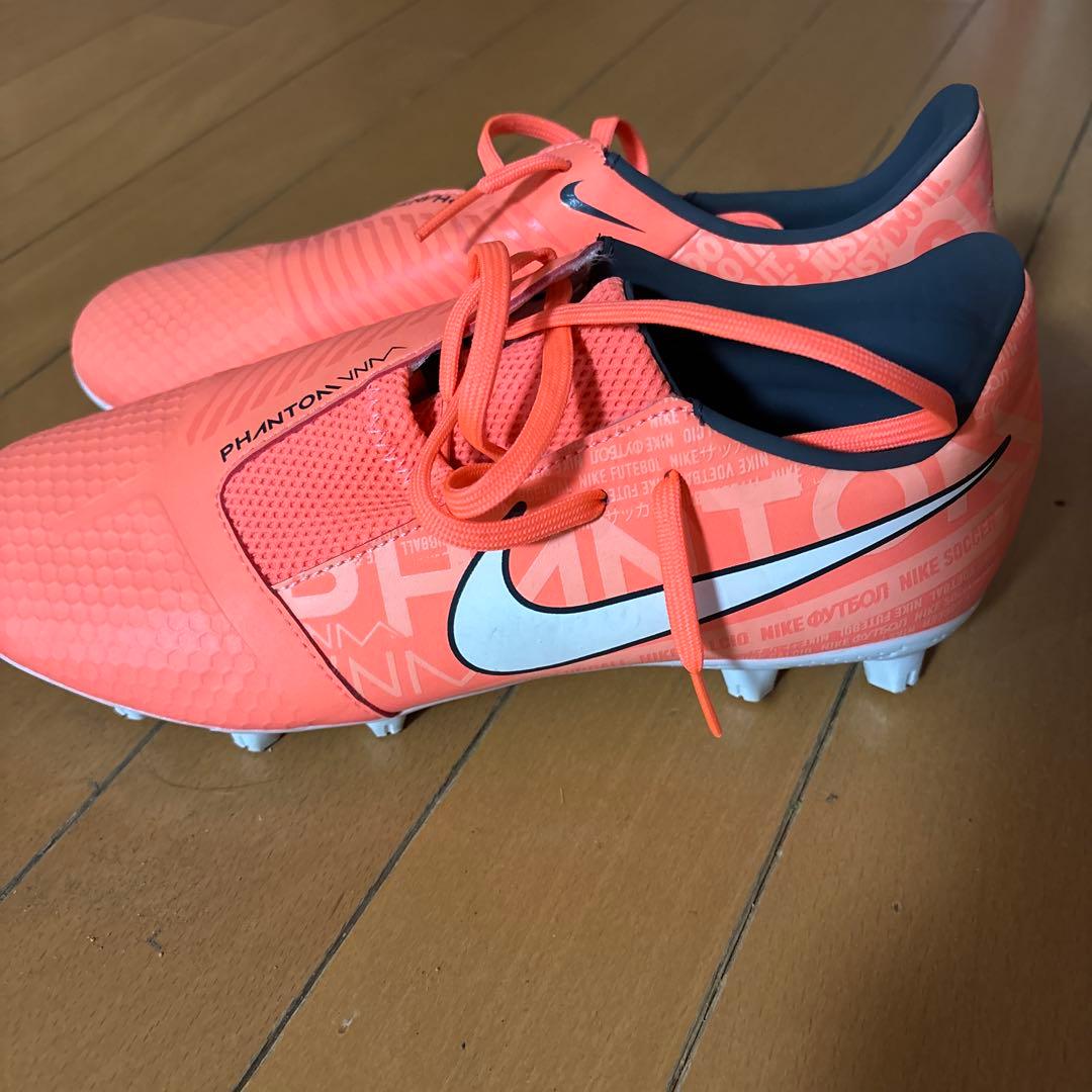 Nike Phantom Vision サッカーシューズ