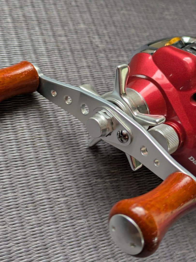 ダイワ　スマック　100L レッドチューン