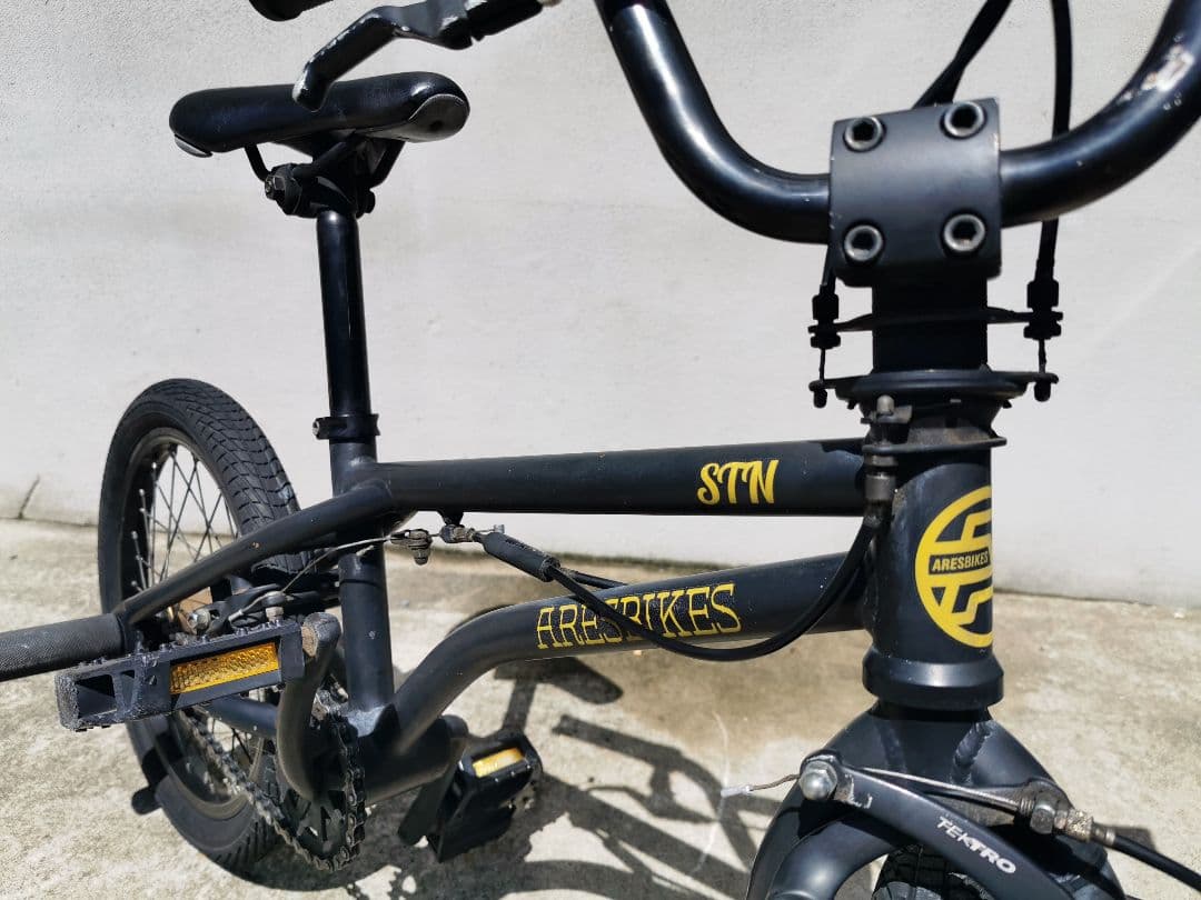 BMX キッズ ARESBIKES STN 16インチ ブラック【手渡し】
