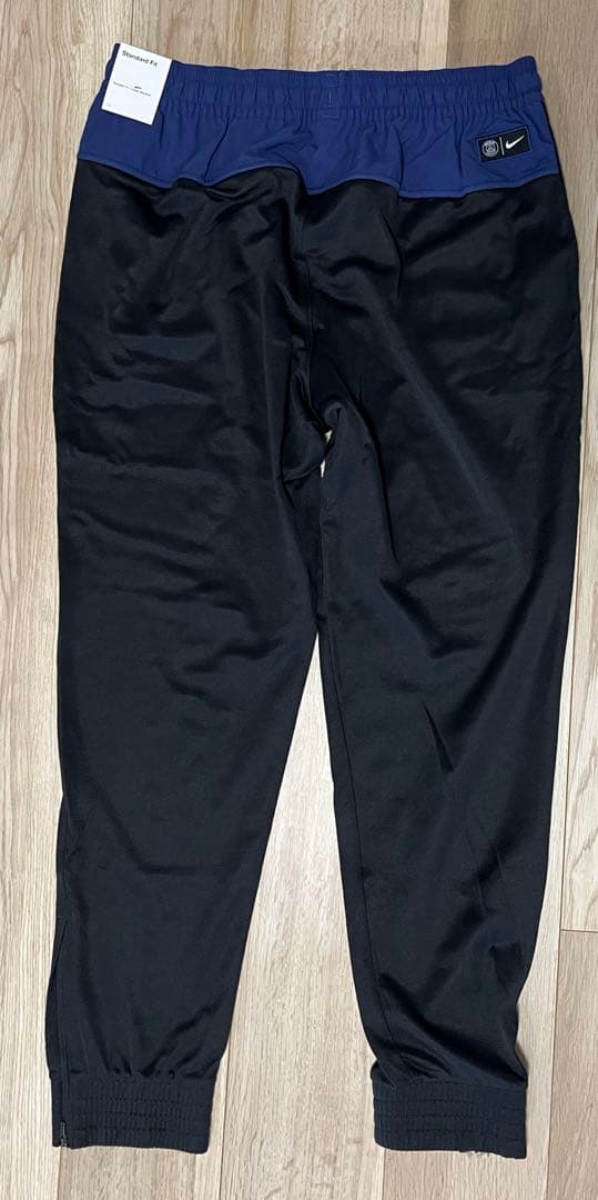 NIKE PSG パリサンジェルマン　トラベルパンツ　ジャージパンツ　新品　L