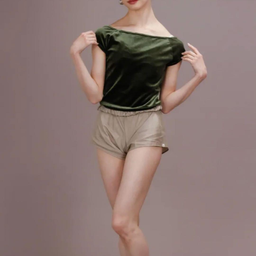 【美品】ウノア バレエショーツ S サイズ unoa shorts