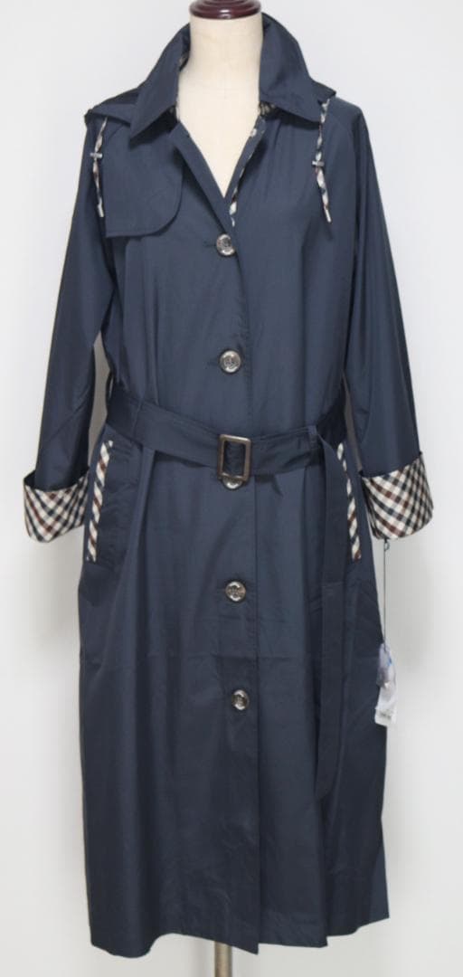 新品【アクアスキュータム 】ショップチャンネル完売品 レインコート M 紺