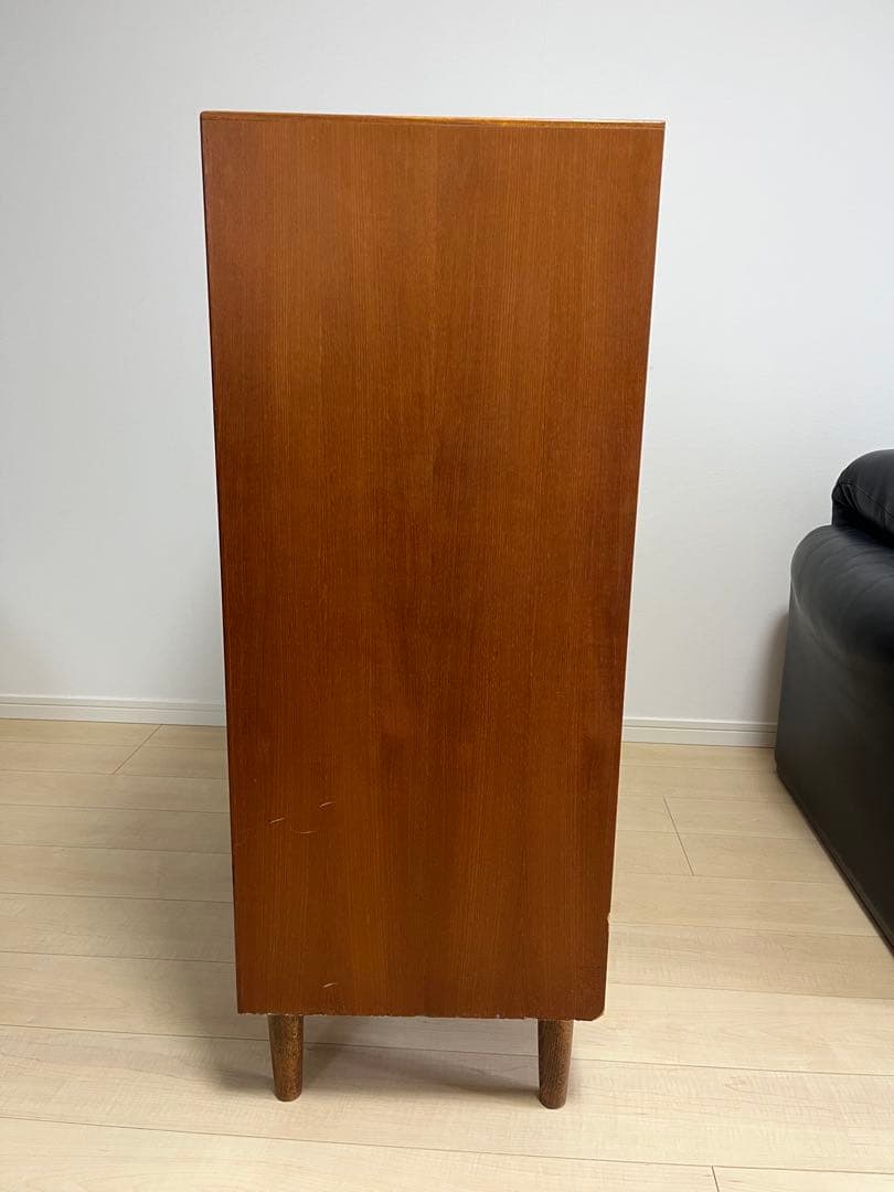 デンマーク　ヴィンテージ　6段チェスト