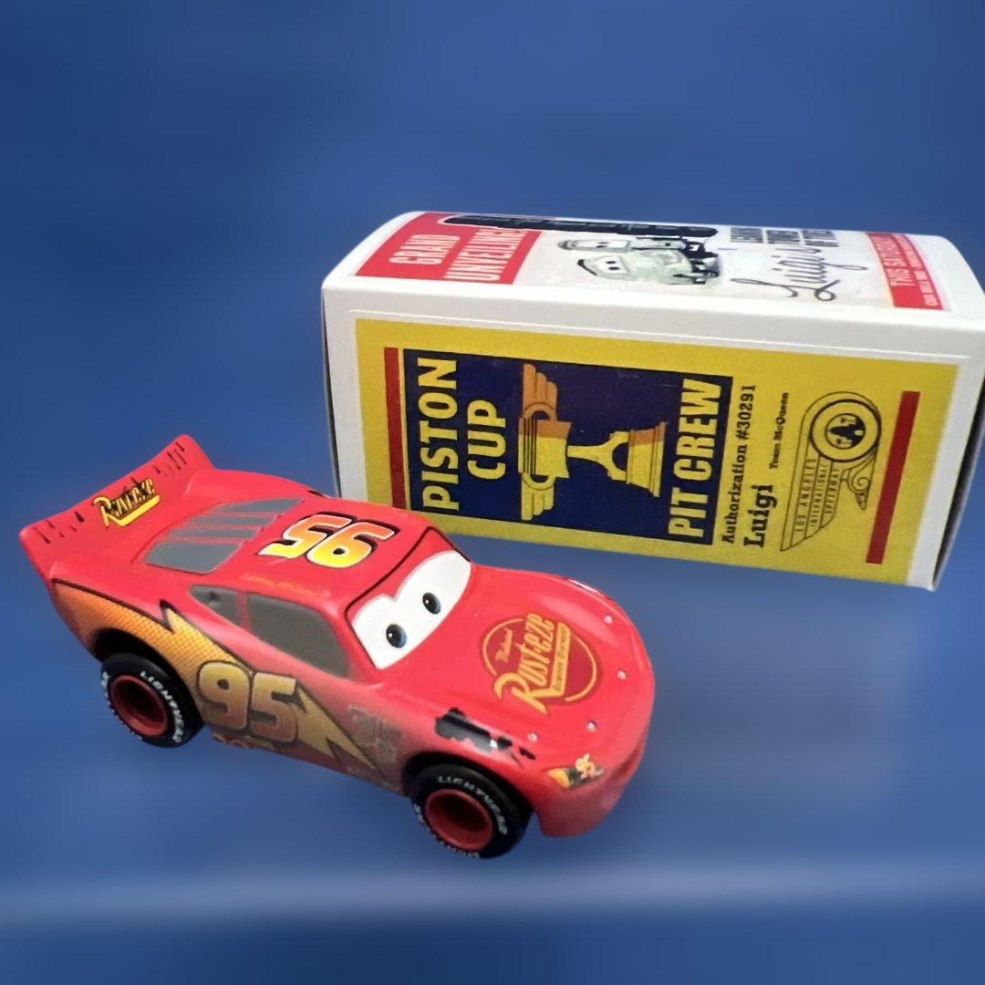 なかまをあつめてわいわいレース ボードゲームに付属　マックィーン　トミカカーズ