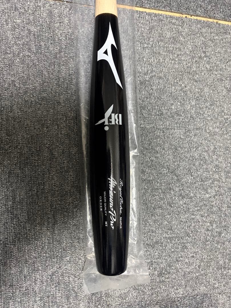 ミズノ プロモデル 木製魚雷(トルピード)バット 新品、未使用 袋付き