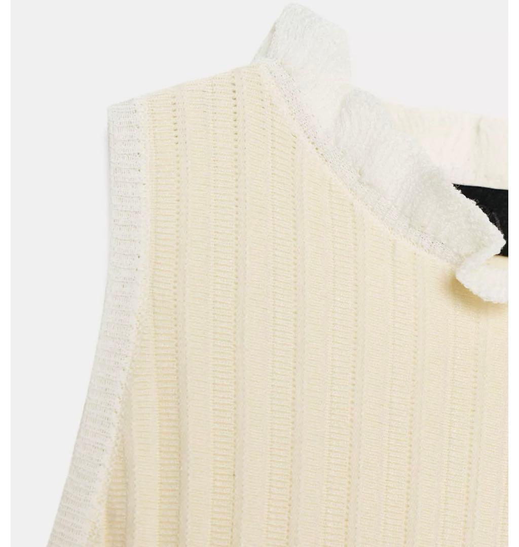 タグ付新品★ZARAのリブニットペプラムトップス★エクリュ色★Mサイズ★完売商品